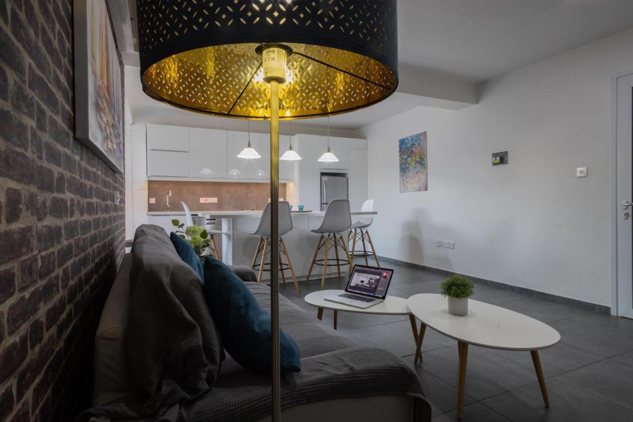 Poseidon Apartment By Michalis Ayía Nápa Extérieur photo