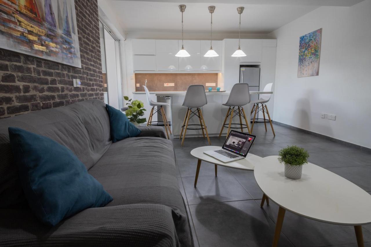 Poseidon Apartment By Michalis Ayía Nápa Extérieur photo